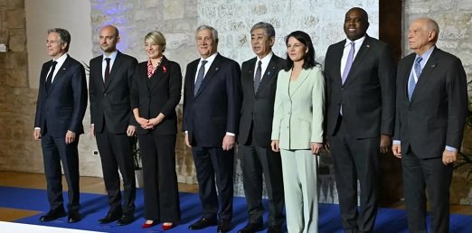 Iwaya, ministro japonês, se encontra com o G7 na Itália
